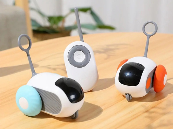 Jouet interactif pour chat télécommande escaping usb-c télécommande