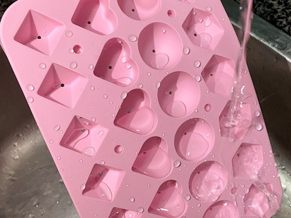 Moule à glaçons en silicone 3D en forme de cœur, boule, diamant et cube pour boissons