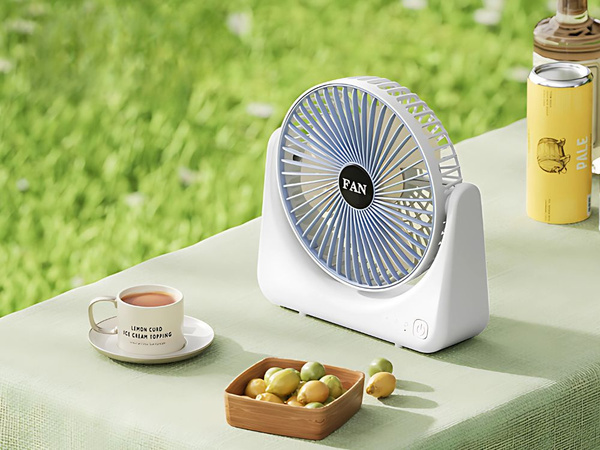 Stolný ventilátor bezdrôtový usb tichý dobíjateľný 3 režimy