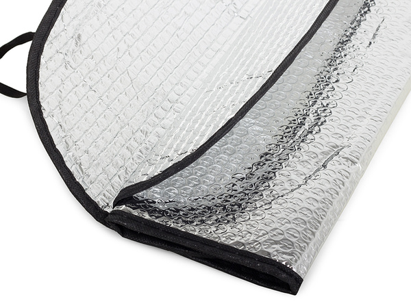 Sun visor for the front rear window of a car mat