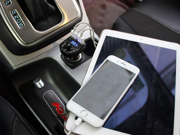 Transmitter fm sd mp3 bluetooth töltő 2xusb