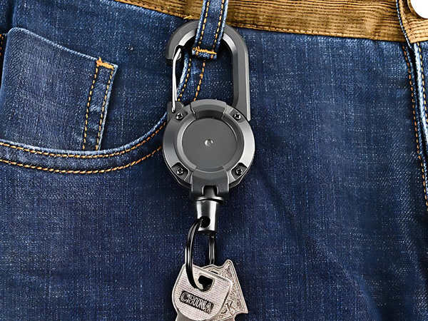 KEY RING RETRACTOR ROPE WITH BELT CARABINER RETRACTOR