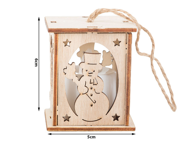Hölzerne hängende weihnachtsbaumlaterne beleuchtung weihnachtsdekoration schneemann