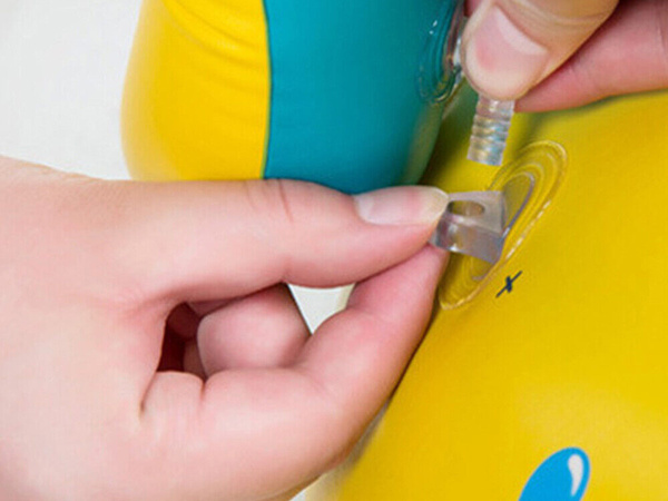 Jouet de natation gonflable à roues avec canopée et siège