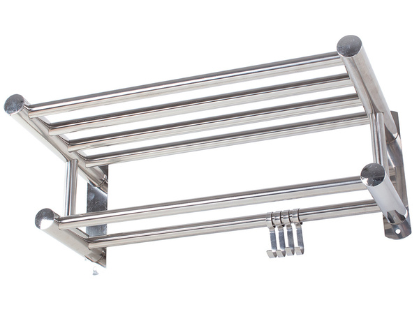 Stenska polica za tuširanje v kopalnici