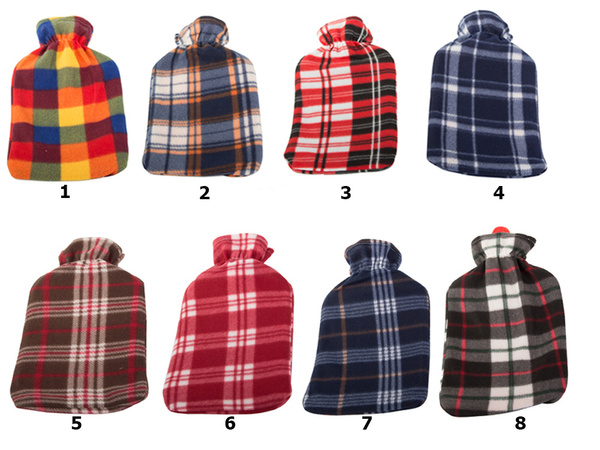 Forró vízmelegítő gumiborításban a hasmelegítőhöz, puha betéttel