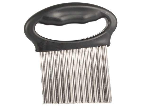 Corrugated knife for chips vegetable cutter