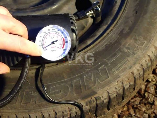 Autó kompresszor szivattyú 230v 12v 250 psi