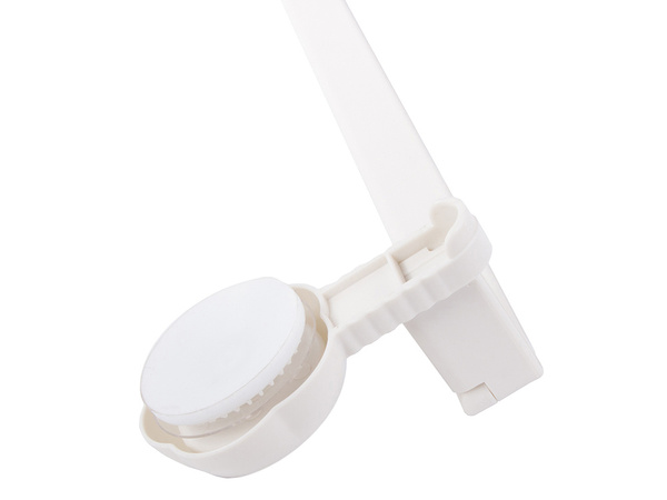 Stensko nameščen nastavljiv nosilec kopalniških brisač