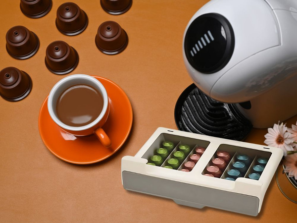 Organizator za kavne kapsule nespresso na steni 30 kapsul izvlečni vrh