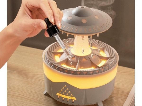Humidificador difusor de aromas lámpara led con forma de ovni con mando a distancia