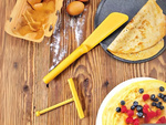 Spatule à crêpes avec rouleau à pâtisserie pour les omelettes aux crêpes