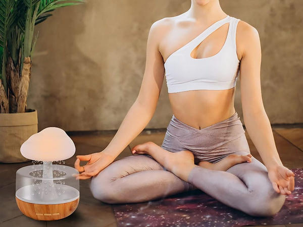 Zvlhčovač vzduchu difuzér led lampa aromaterapie cloud bezdrátový