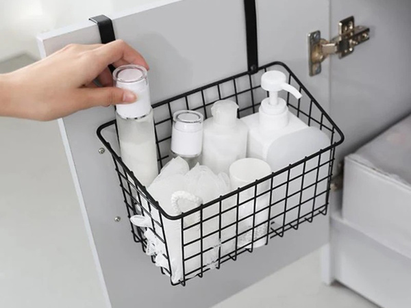 KORVI METALLIST UKSELE RIPUTATAV KÖÖGI RIIUL