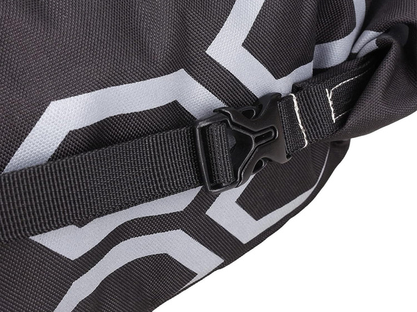 KERÉKPÁROS TÁSKA NYEREG ALATT VÍZÁLLÓ HÁTSÓ CSOMAGTARTÓ HÁTSÓ TÁSKA