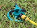 Garden grass sprinkler rotary 360° adjustable garden grass waterer