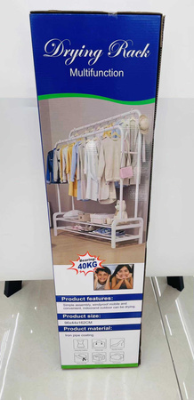 Porte-vêtements sur pied avec étagères pour chaussures et vestes armoire métallique