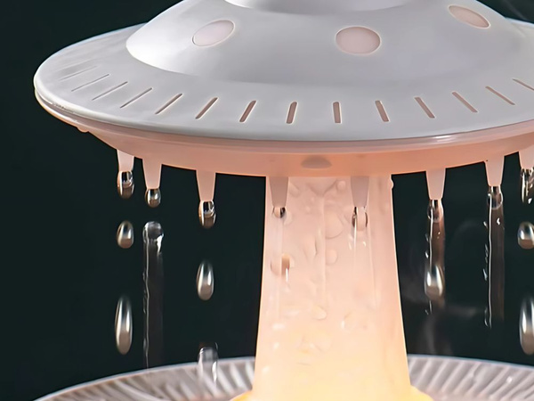 Air humidifier scent diffuser ufo-shaped led lamp with remote control