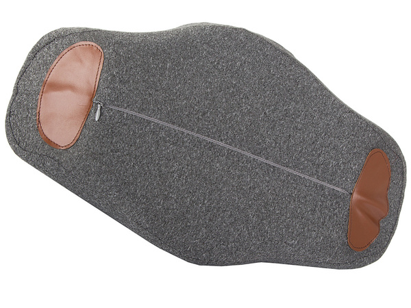 Orthopaedic sleeping pillow under neck support profiled foam