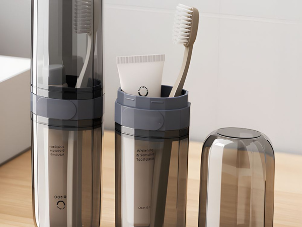 Toothbrush case toothpaste travel case