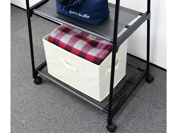 Vešiak na oblečenie stojan na oblečenie koľajnica na oblečenie stojan na oblečenie