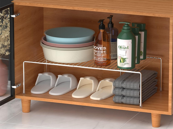Metal shelf adjustable in width expandable for kitchen organiser white