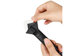 Spatule grattoir pour enlever le silicone et le coulis