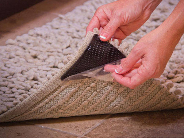Anti-slip underlay for carpets 8