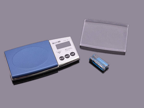 Electr. Juste pesee electronique 500g 0.1g light a01