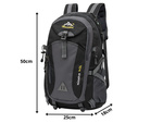 Batoh 40l black travel hiking trekking silný v horách odolný