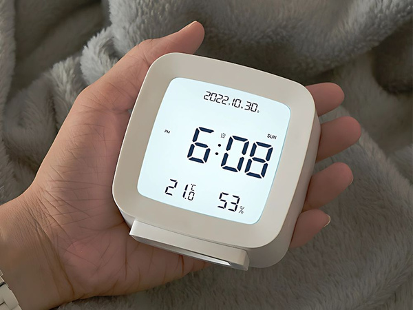 Zegar budzik z datą i temperaturą z funkcją drzemki lcd wilgoć w powietrzu