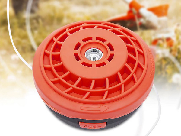 Automatic vein-cutting head for petrol-driven brushcutters