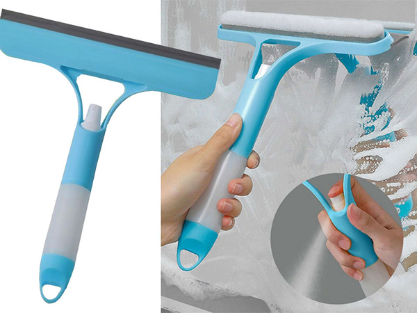 Ablaktörlő ablakmosó mosókefével fülke spray-vel