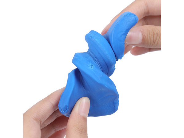 Kõva savi auto värvide puhastamiseks