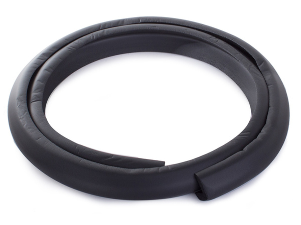 Pěnová páska na nábytek 2m