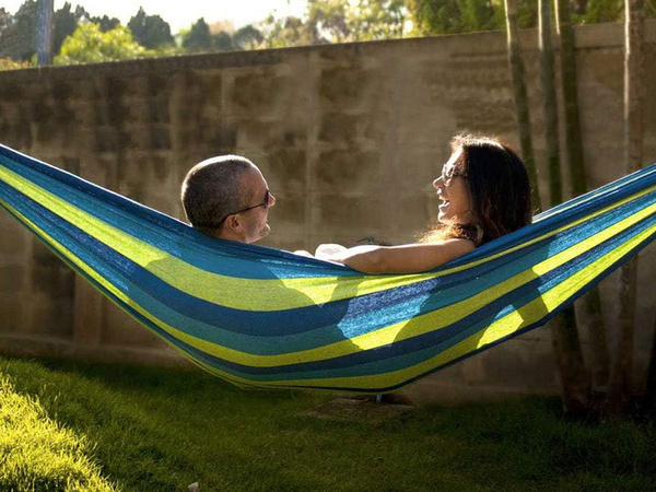 Hammak brasileño de dos camas con colchón xxl grande 200kg 260x150 cubierta