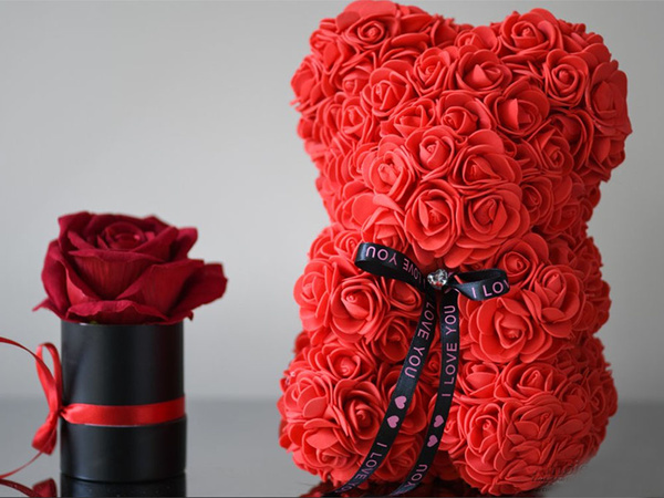 Rose petal medvedek darilo velika škatla rose xl