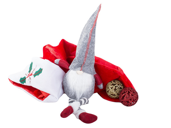 Vánoční skřítek vánoční skřítek pod vánočním stromkem