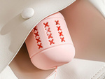 Make-up sponge holder silicone hanging cosmetics container
