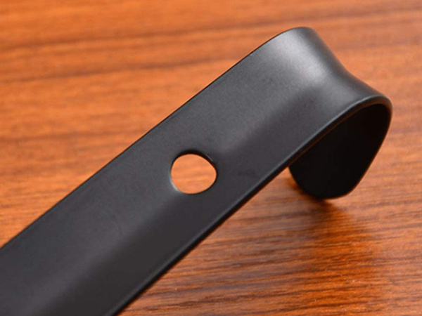 Žlica za čevlje kovinska velika kljuka dolga