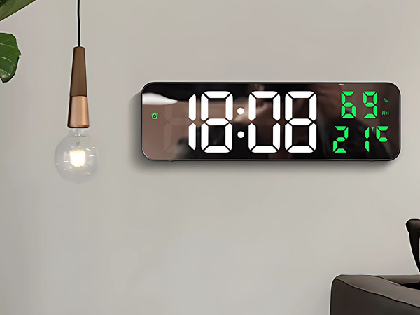 Elektronické hodiny digitální led budík teploměr zrcadlo stojící usb baterie