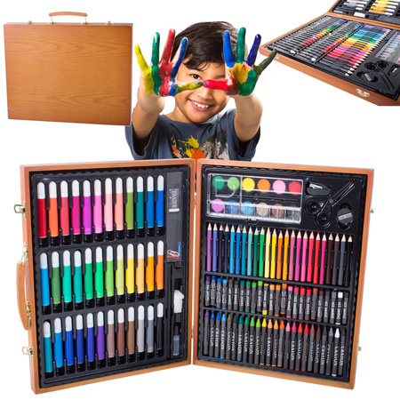 Artist's set for painting in case 150 pcs