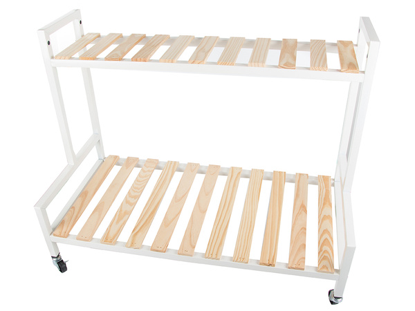 Puidust lillepeenar potilillede jaoks kahekorruseline riiul ratastel terrassil