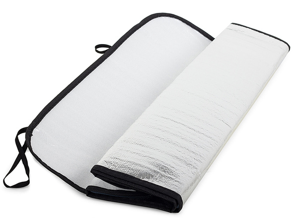 Windscreen sunshade mat for the rear windscreen of a car