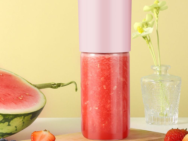 Blender kielichowy bezprzewodowy usb mikser do smoothie mini blender 150w