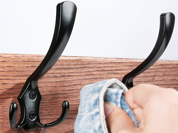 Black wall hooks strong hooks for clothes towels 5 pieces metal