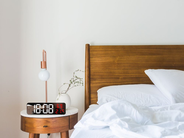 Horloge électronique réveil digital led thermomètre miroir debout piles usb