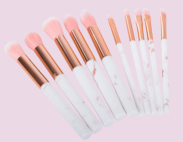 Sada profesionálnych štetcov na make-up 10 kusov