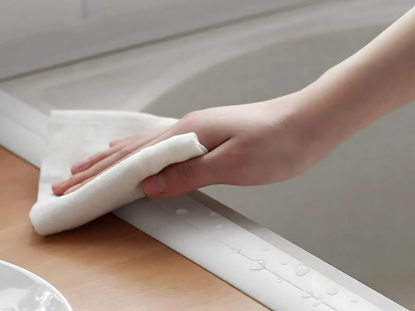 Bandă de etanșare albă pentru pereți de baie și chiuvete 3m adeziv pvc puternic