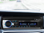 Car radio bluetooth usb aux sd 1-din microphone + pilot 4 x 60w